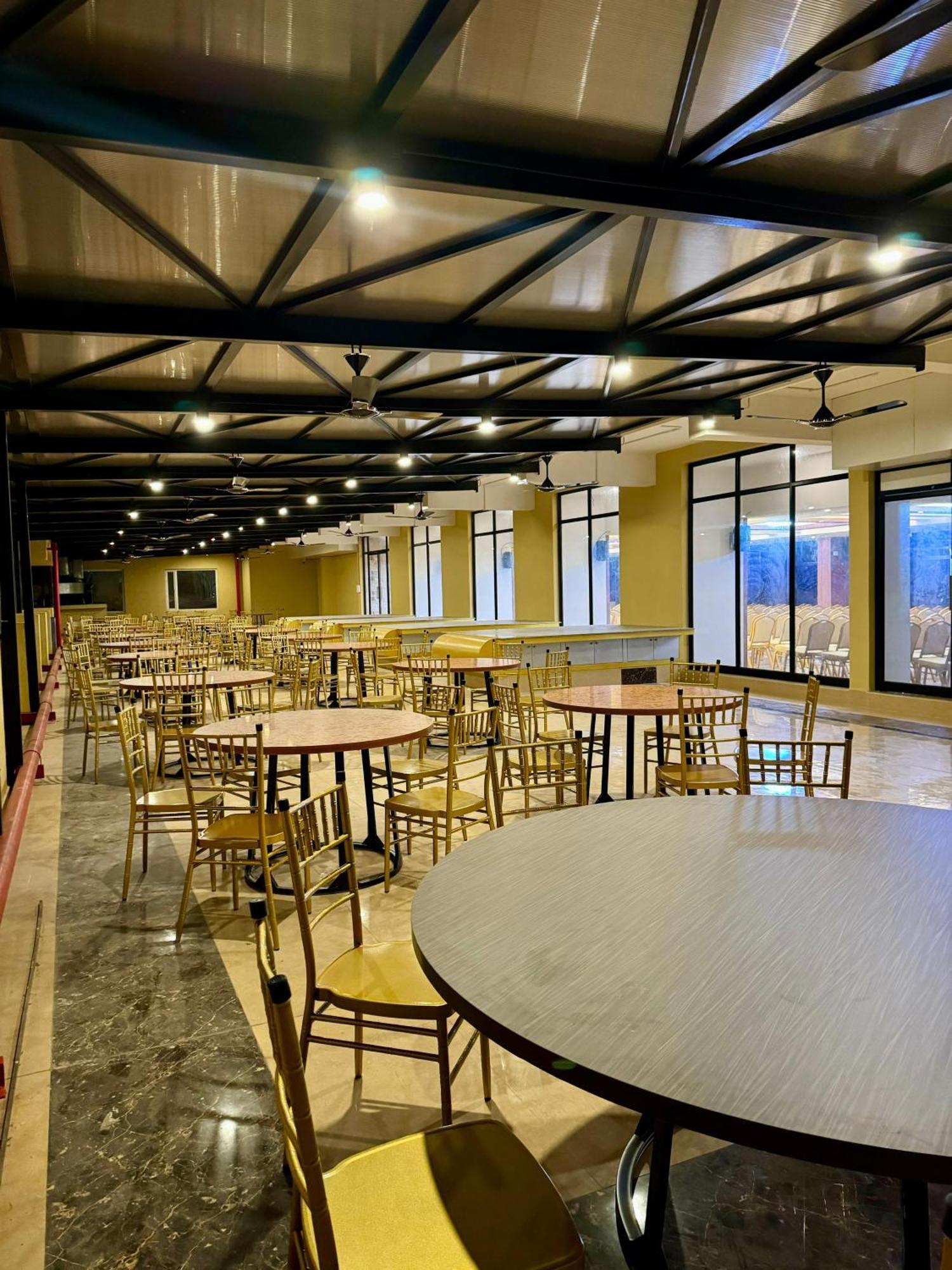 קראיקל Le Royale Palace מראה חיצוני תמונה