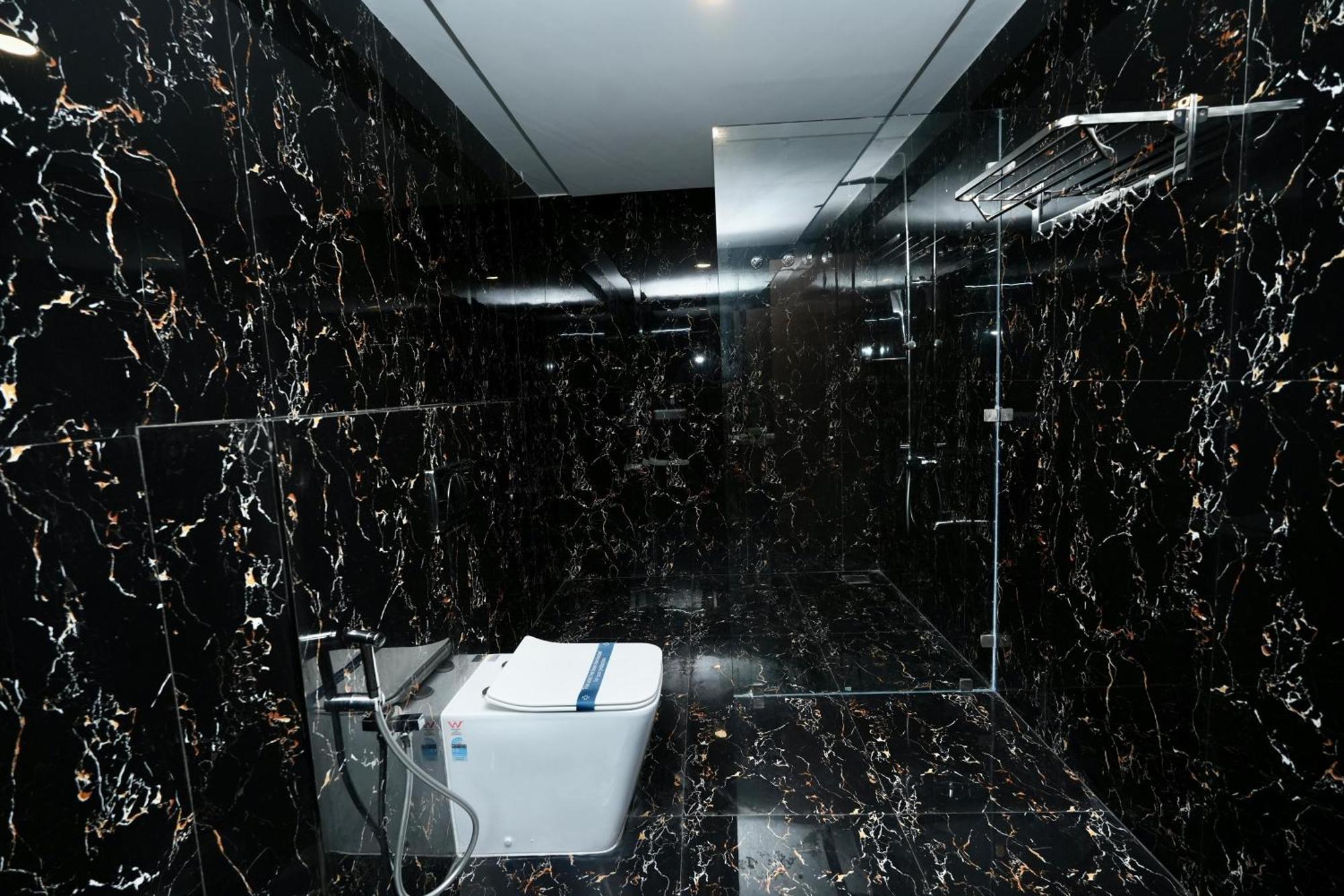 קראיקל Le Royale Palace מראה חיצוני תמונה