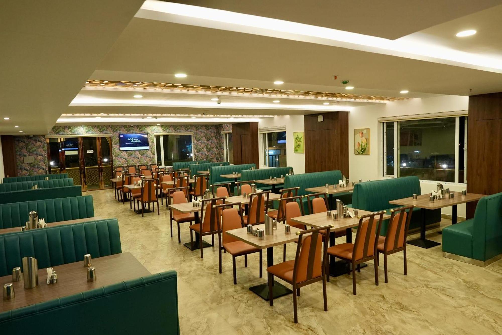 קראיקל Le Royale Palace מראה חיצוני תמונה